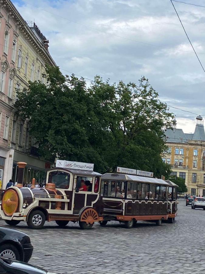 Вірменська 14 Центр З Балконом Не Далеко Від Ж Д Вокзалу Звітні Документи Apartment Lviv Ngoại thất bức ảnh